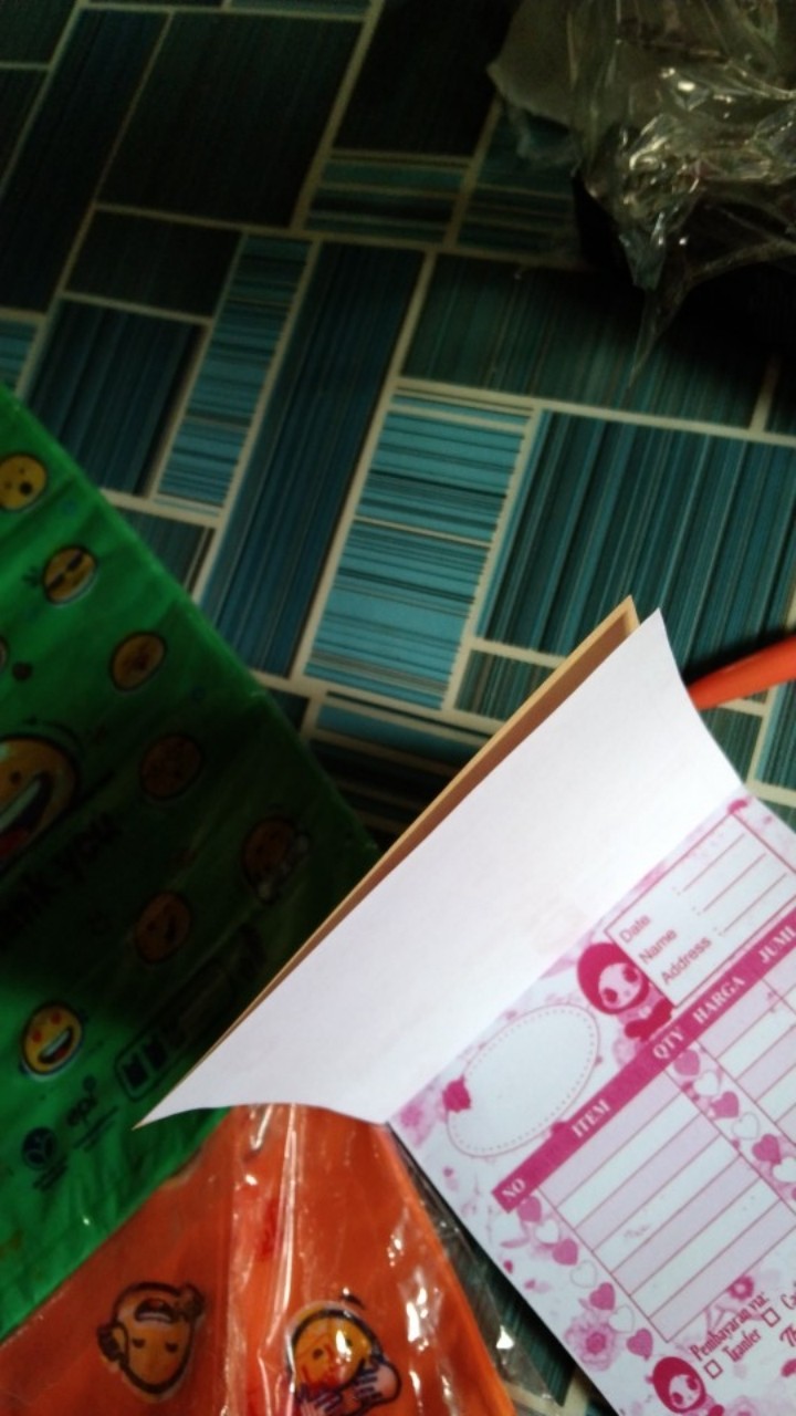 Pengait Masker Kain Hijab