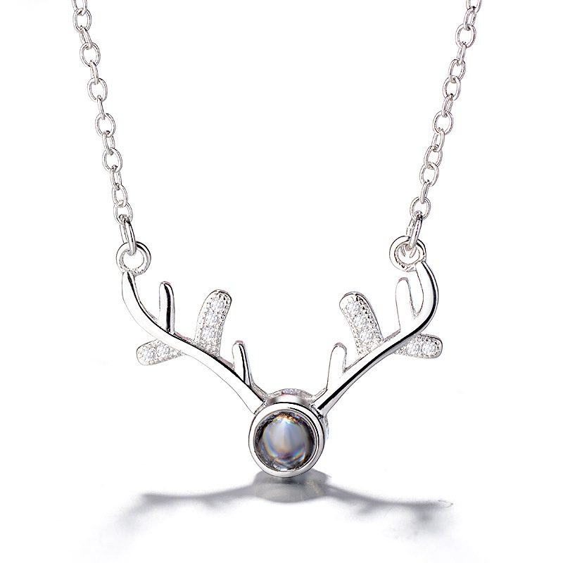 [Ready Stock]Fashion Antlers Diamond-Studded Necklace Cute Elegant Pendant