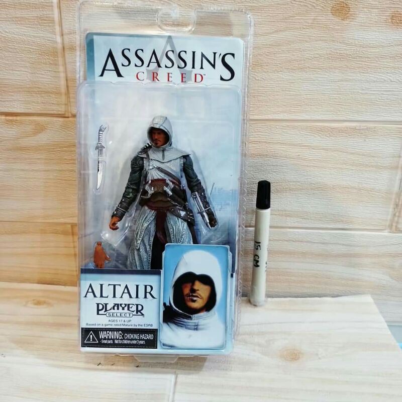 mainan action figureneca altair
assassins creed revelations
by neca
tinggi sekitar 7 inch