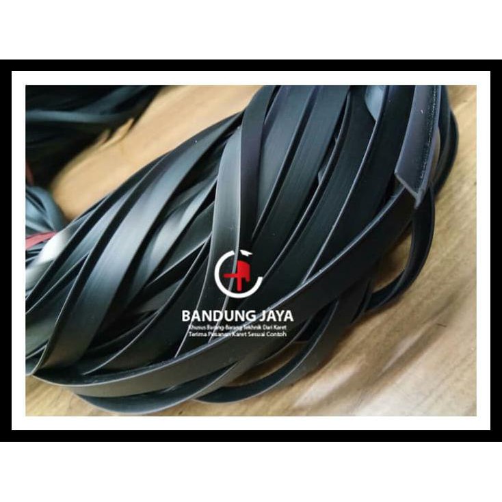 Karet List Lis T Bodykit Spakbor Spakboard