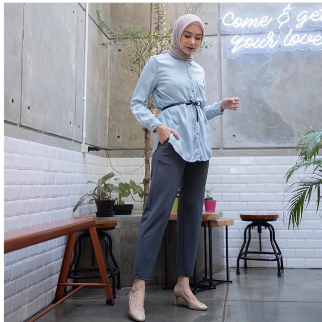 Fura Pants by Diana Restu