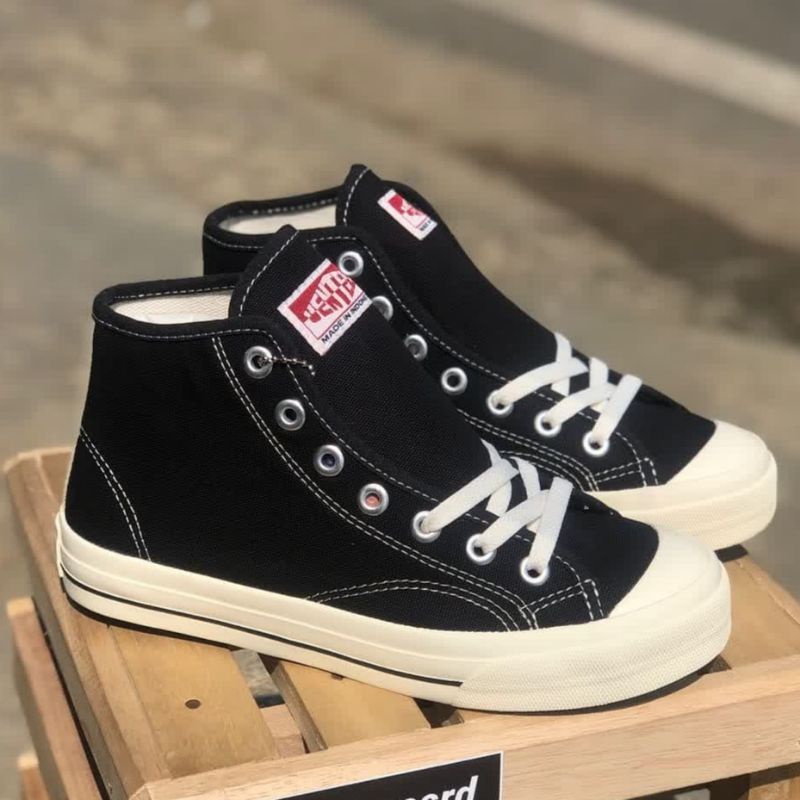 Sepatu Ventela Basic High Black White [ Ventela Original ]