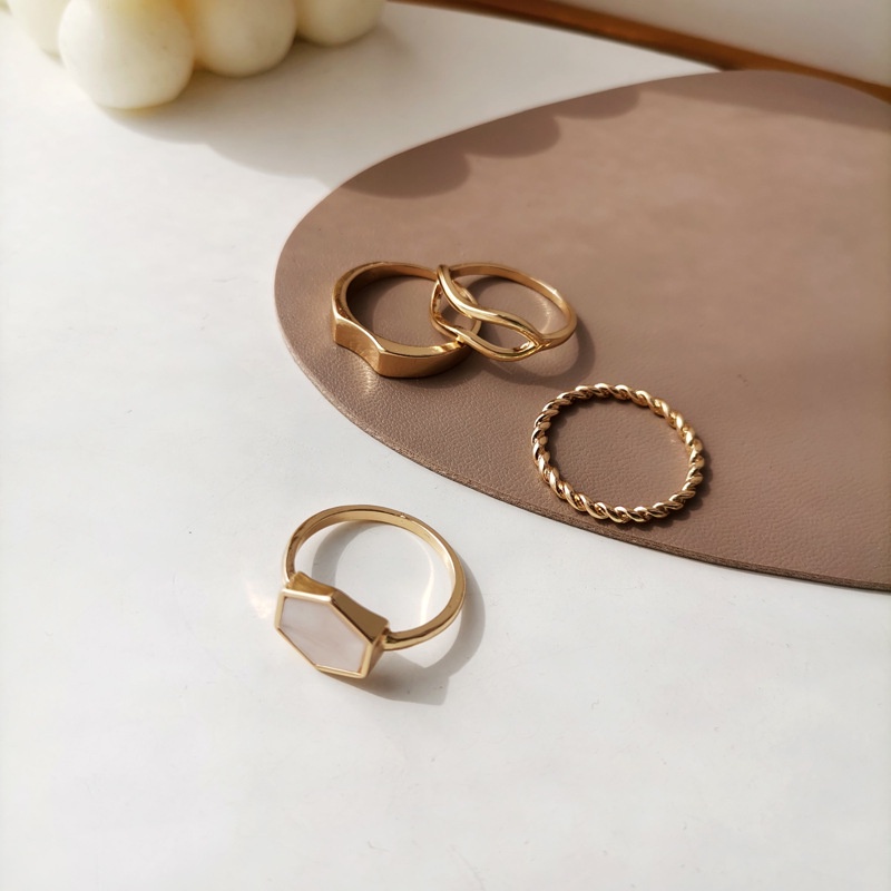 4pcs / set Cincin Jari Telunjuk Desain Geometri hollow Bahan resin metal