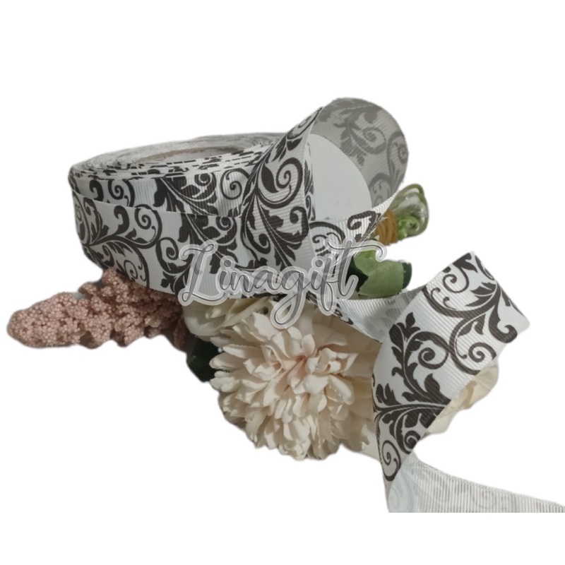 ( Meter ) PITA GROSS GRAIN MONOCHROME (MADE IN TAIWAN) 1 INCH / 2.5 CM/ 5/8 IN GROSSGRAIN BUNGA/ FLOWER/ BATIK FLOWER BLACK AND WHITE / HITAM PUTIH / CLASSIC / VINTAGE DIY HIASAN KADO / PARCEL / HAMPERS DEKORASI FOTO RUANGAN