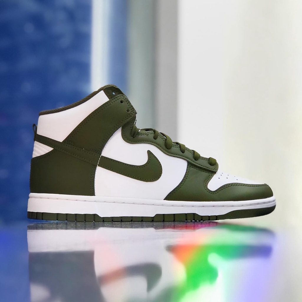 Nike Dunk High Cargo Khaki