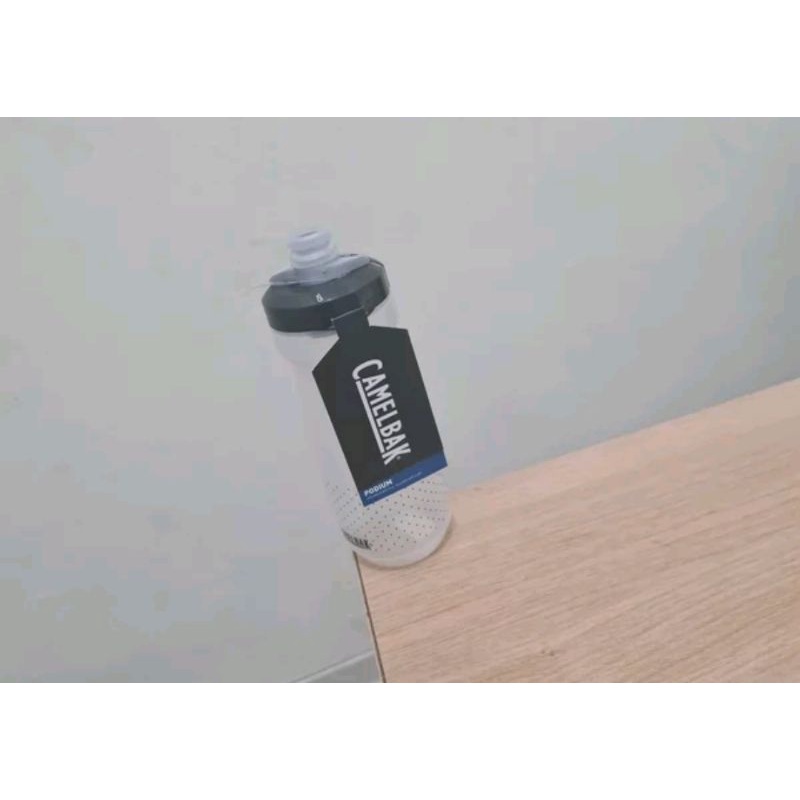 Bottle Camelbak Podium Mdl 620ML warna Clear Carbon Putih Botol Minum Sepeda Cage Air 620 ml 730913001