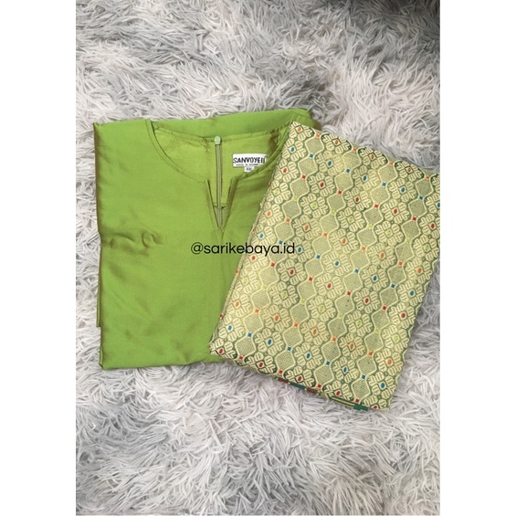 (DISKON) BAJU KURUNG SONGKET SELENDANG/KURUNG SITI NURBAYA-Hijau