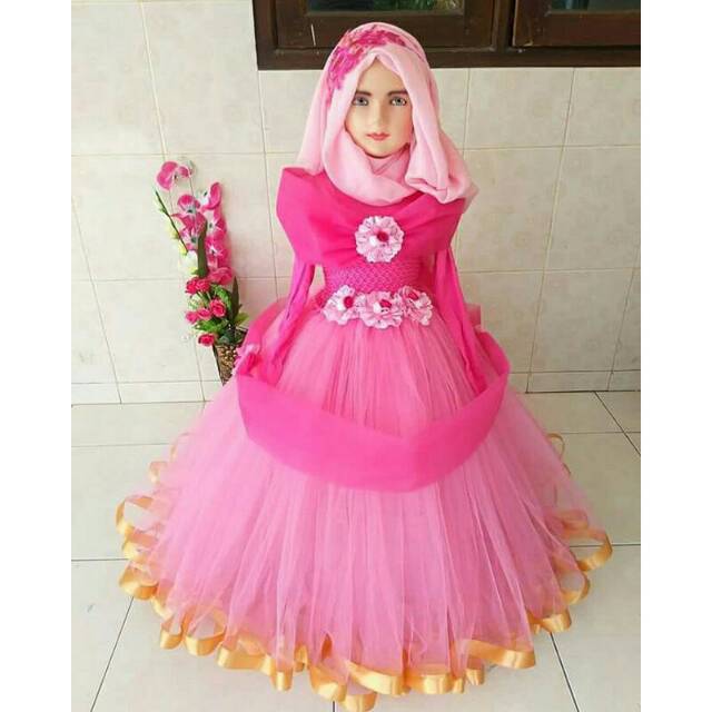 Paling Inspiratif Model Baju Fashion Show Anak Muslimah - Poppy Rock