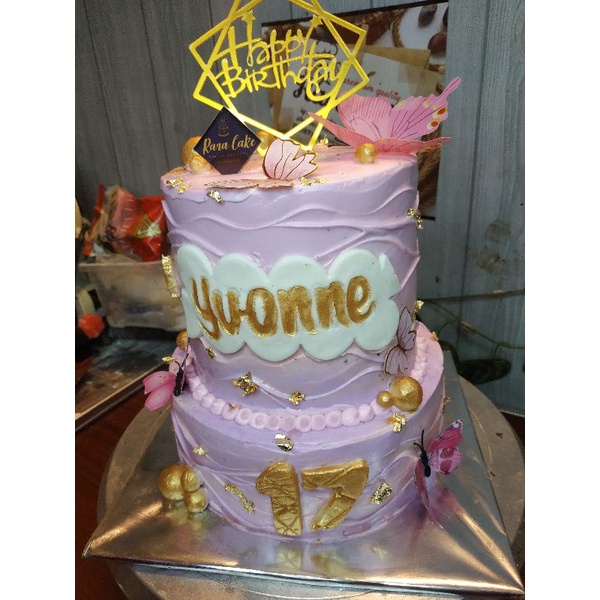 

birthday cake 2 tiier