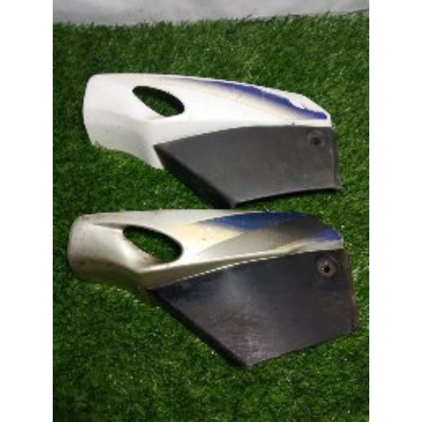 Tool Box Accu Tutup Aki Yamaha FIZR  F1ZR Vega R  lama ORI