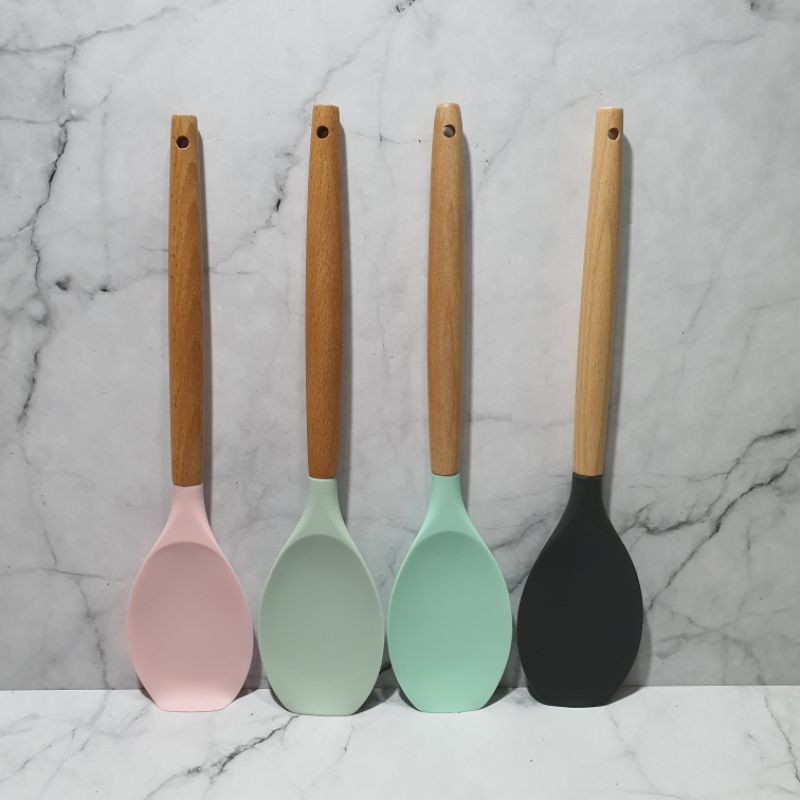 Silicone spatula with wooden handle / sodet masak silikon utensil ujung datar