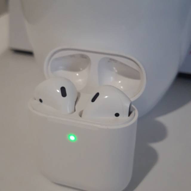 Airpods by Apple Gen 2