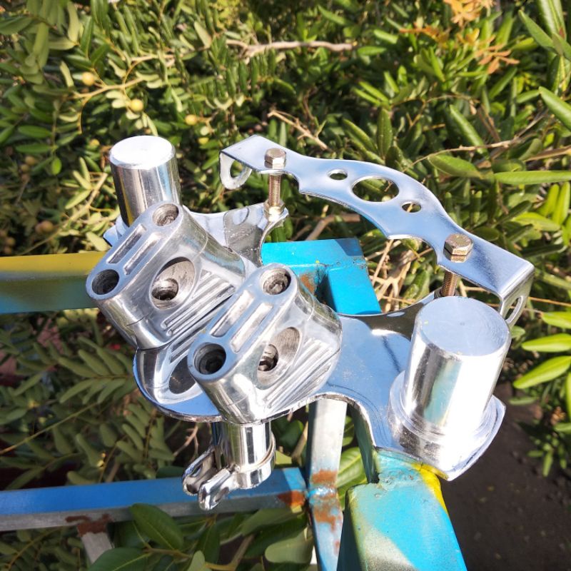 TAPAK TRONDOL YAMAHA MATIC MODEL BATMAN