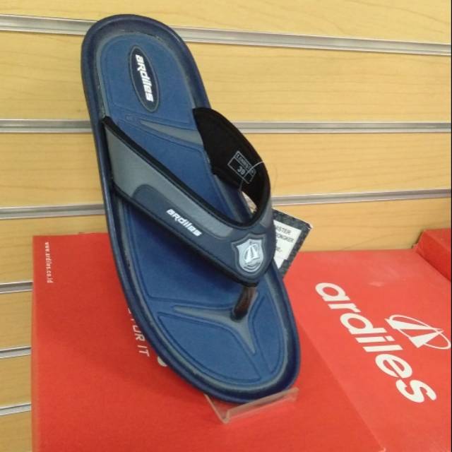 Sandal pria Ardiles
