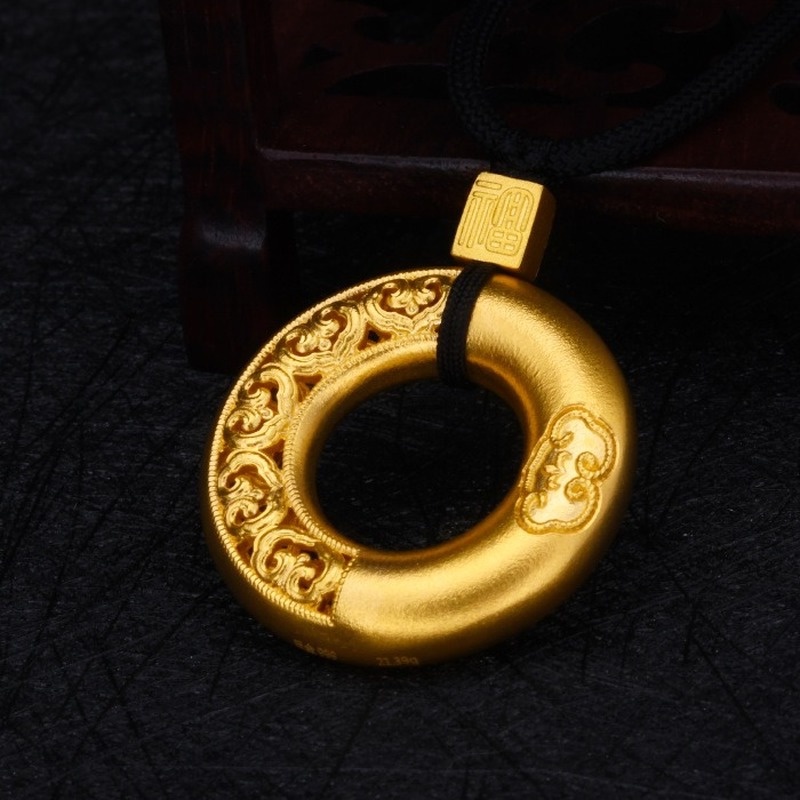 [Ready Stock]Fashion Hollowed-out Pendant Ring Necklace