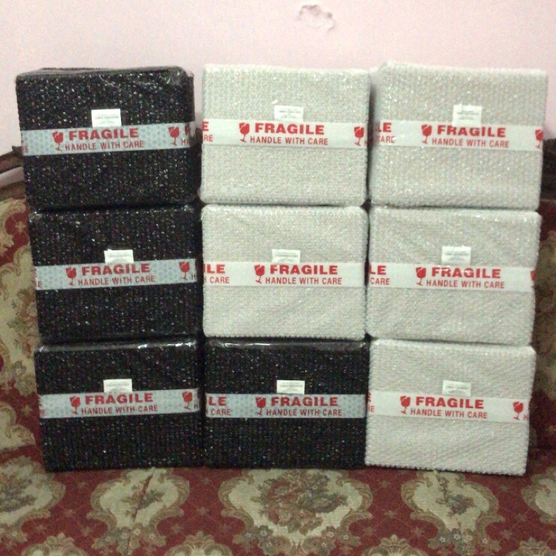 

EXTRA (KARDUS BARU+BUBBLE WRAP) KHUSUS BUKET HIJAB