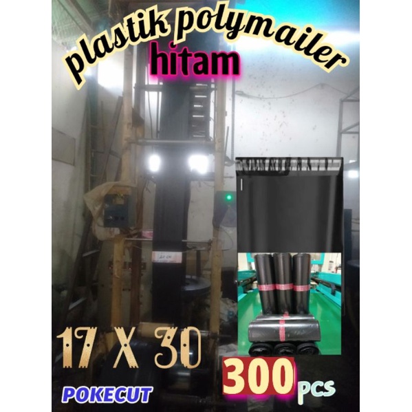 

Plastik Packing Online Polymailer hitam ukuran 17 x 30 isi 300 pcs