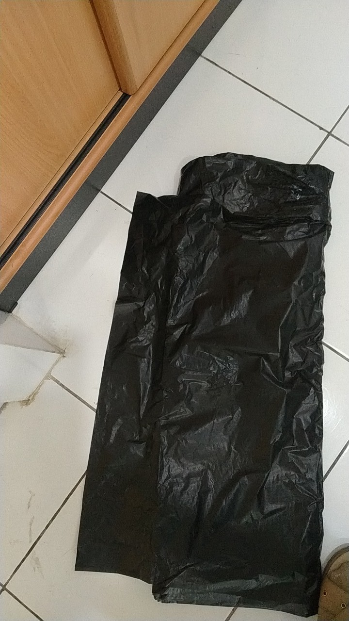 Kantong Hitam Plastik Sampah Ukuran 60 X 80 (pcs)