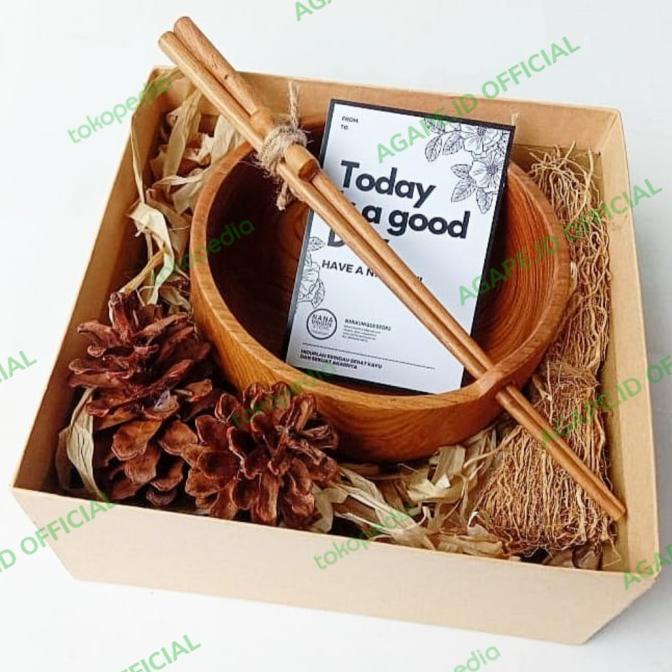 

HAMPERS PARCEL NATAL IMLEK KADO ULANG TAHUN NIKAHAN WEDDING GIFT JENJA