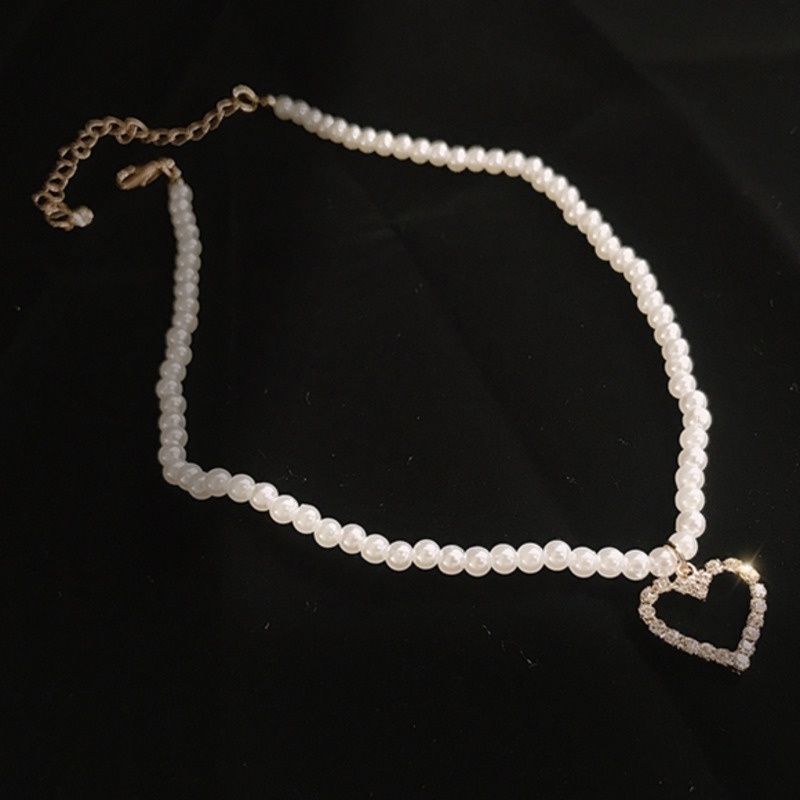 Kalung Rantai Klavikula Pendek Liontin Mutiara Berlian Imitasi Bentuk Hati Untuk Aksesoris