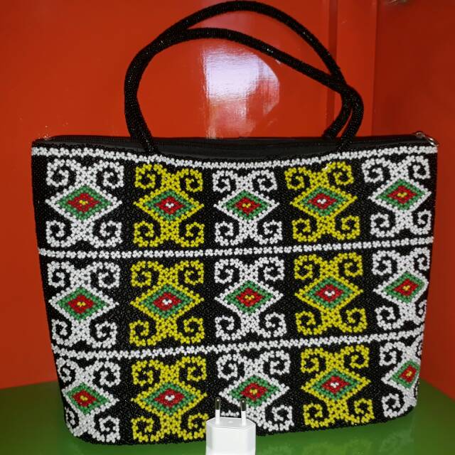 Tas Manik Dayak Tarakan