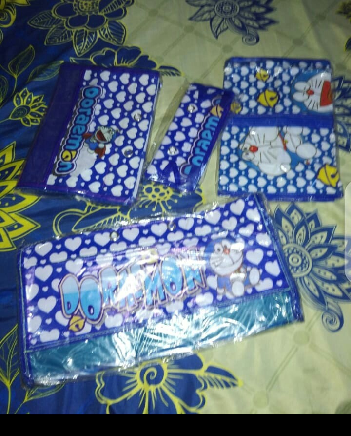 [cod] 4 In 1 Murah Rak Gantung Doraemon Hello Kitty Hbo Karakter Dinding Murah Hijab Kosmetik Sepatu