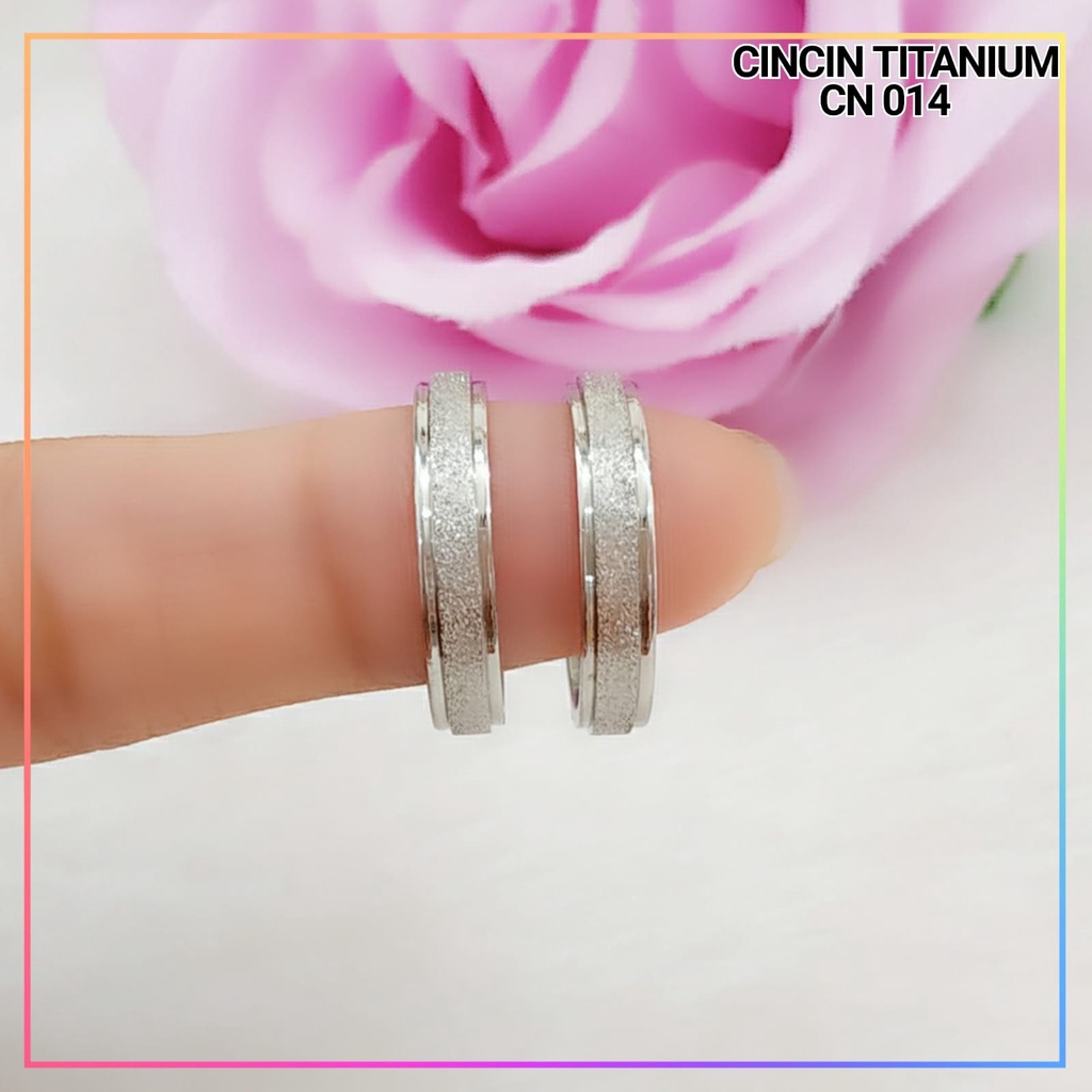 Cincin Titanium/stainless steel couple harga/1biji cincin tunangan elegan kerlip full ring perhiasan lapis emas silver CN 014