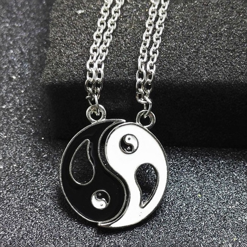 Fancyqube 2pcs / Set Kalung Liontin Yin Yang Untuk Pasangan Saudara Perempuan Dan Pria