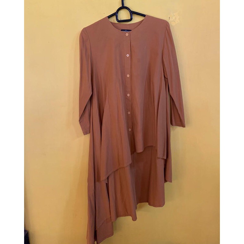 Nadjani blouse preloved