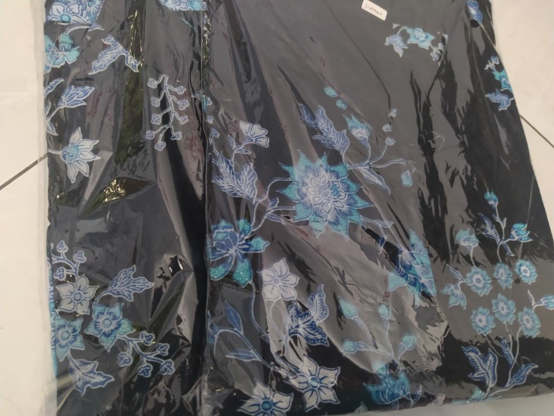 Couple Baju Batik Keluarga Terbaru Motif Cibulan Biru - Baju Couple Keluarga Modern