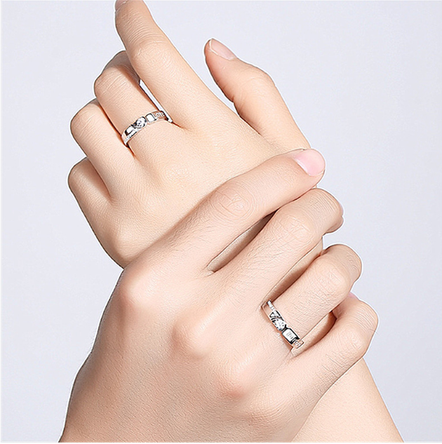 2pcs Cincin Zircon Silver Plated Desain Hati Forever Gaya Klasik Untuk Pria Dan Wanita