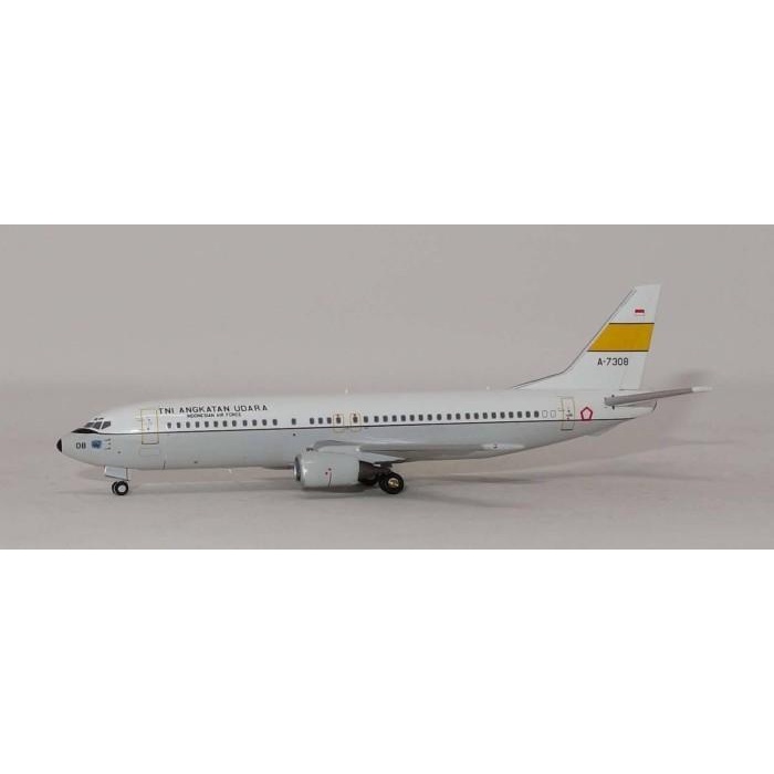 Diecast | Diecast Pesawat B737-400 Indonesia Tni Air Force Panda Models 1:400