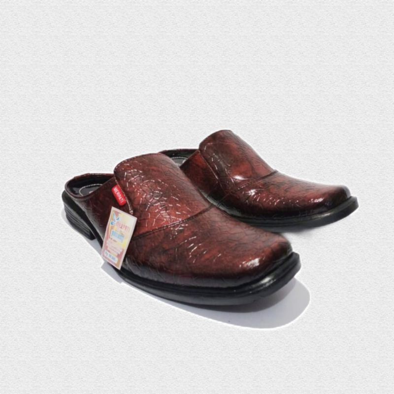 Merpati pantofel sepatu pantofel pria slop