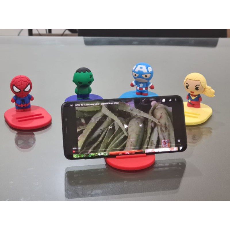 mrcaisen Desktop phone Lazy holder bracket stand marvel superhero carton uni