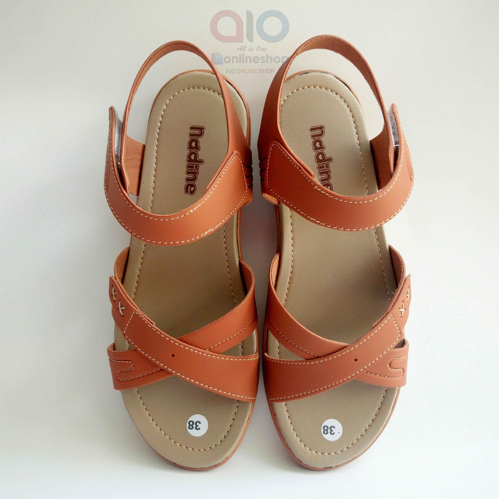 Nadine Sandal Let 37-40 Kulit Flat Wanita Fashion Slop Tali Casual Perempuan 2 Cm Kulit Sintetis N06