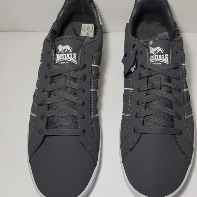 Produk Obral Sepatu Stok Lama - 44.5 Gilaa