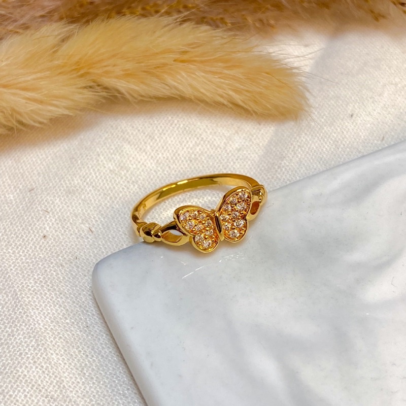 Cincin Xuping Yaxiya kupu