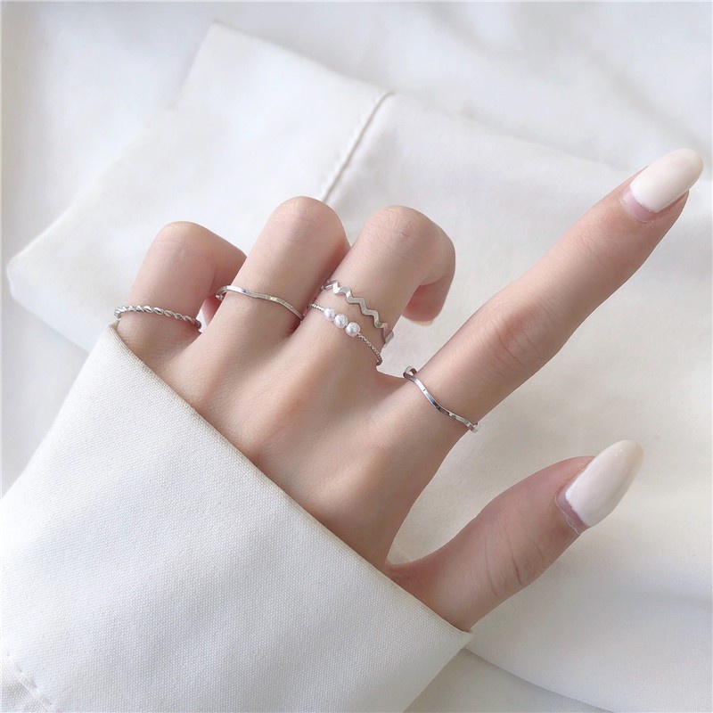 5pcs/set Cincin Jas Penyepuhan Mosaik Buatan Mutiara Glitter Gaya Korea Kesederhanaan Bentuk Bergelombang Desain Rasa Temperamen