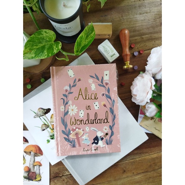 Alice in Wonderland Wordsworth Collector's Edition