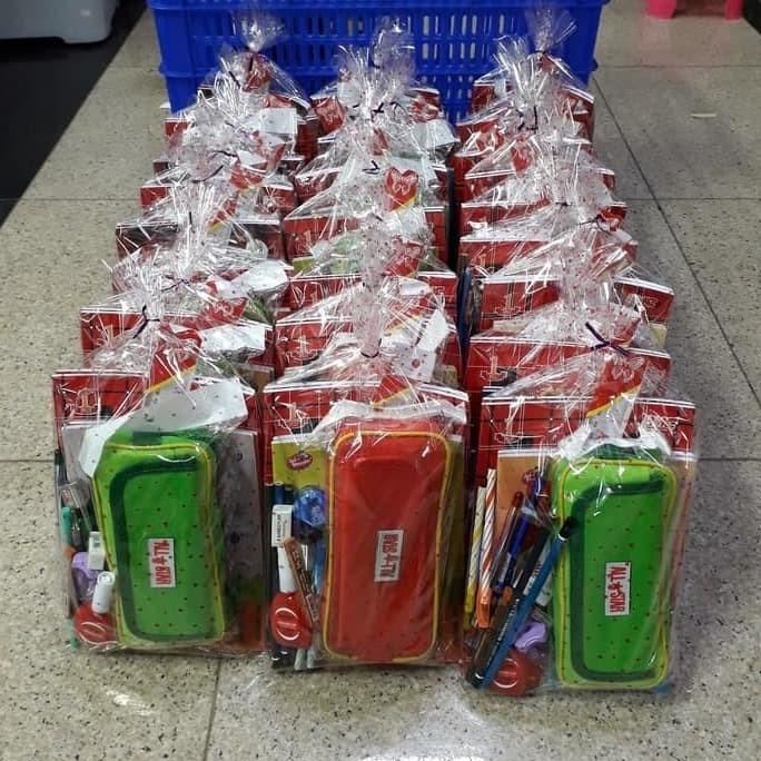 

TOP PRODUK PAKET ALAT TULIS LENGKAP / PAKET ALAT TULIS SEKOLAH HAPPY