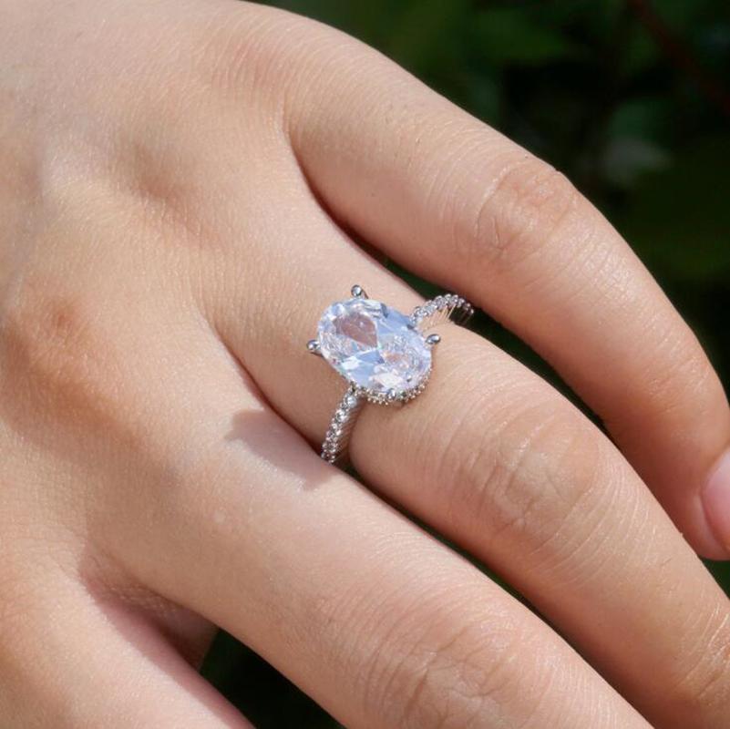 Cincin Kristal Berlian Emas Putih Gaya Sederhana Wanita Fashion Perhiasan Kawin Titanium Perak Rings