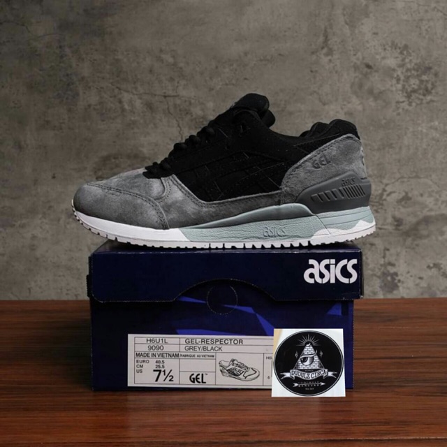 asics respector moon crater