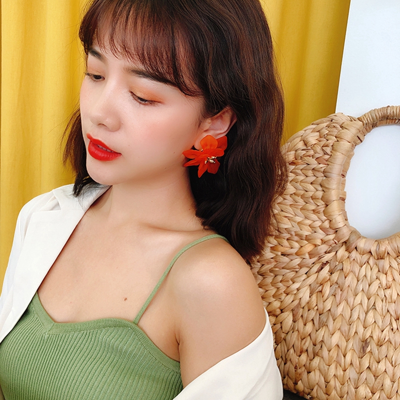 Anting Tusuk Bentuk Kelopak Bunga Besar Gaya Bohemia Trendy Untuk Wanita