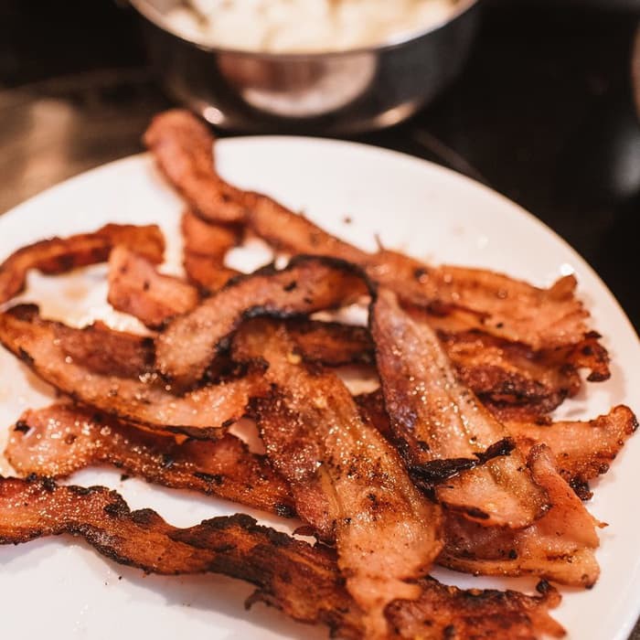 

Spesial - Jon'S Smokery Thick Cut Apple Wood Bacon 150 Gr