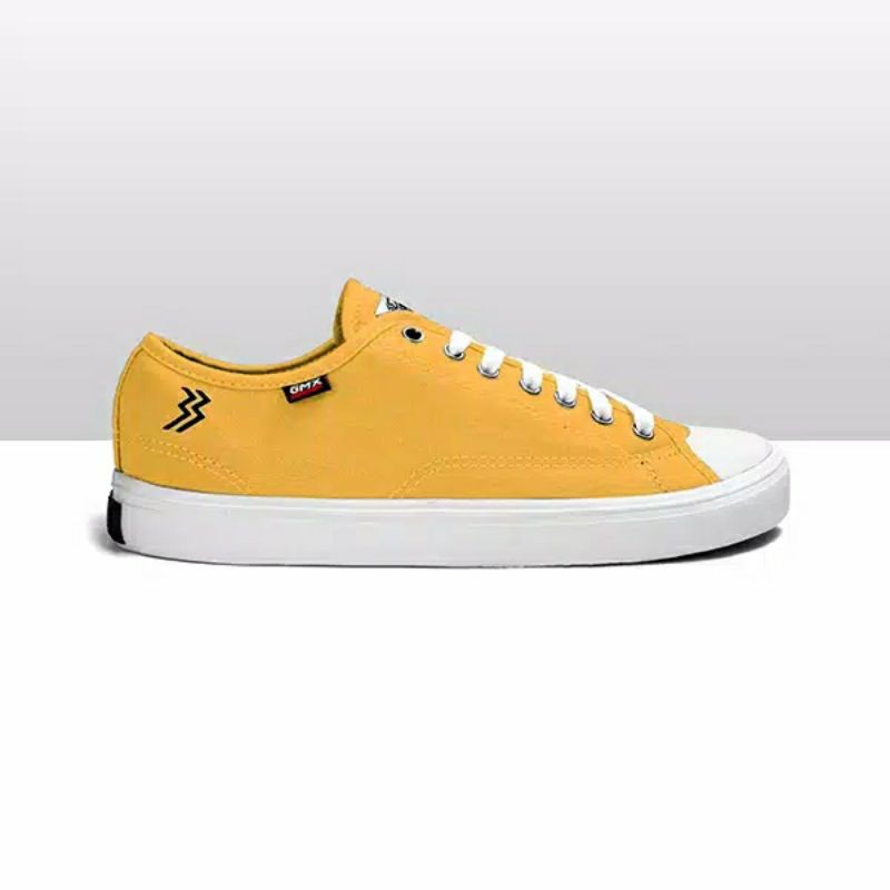 Sepatu Geoff Max Timeless Low Yellow White