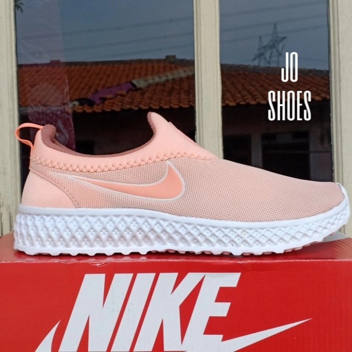 SEPATU SLIP ON WANITA NIKE CASUAL MURAH - PEACH, 39