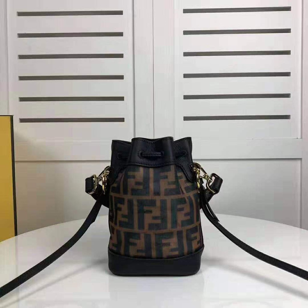 Tas FENDI 1990 Mirror quality Branded/Quality/Super Quality/Kualitas/Vip/Mirror ML
