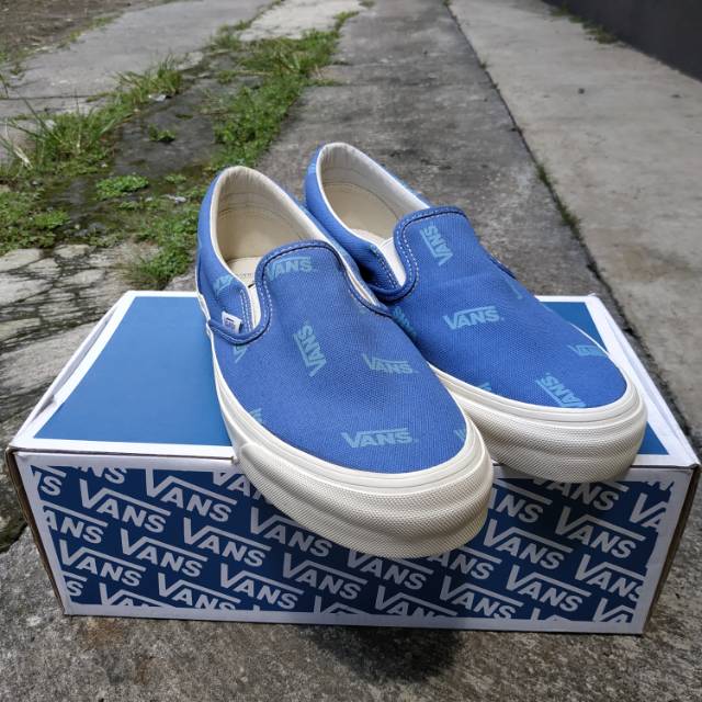 Vans Slip-On OG Vault logo print