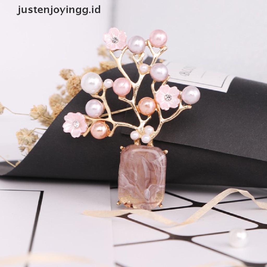 1 Pc Bros Bentuk Bunga Plum Blossom Aksen Mutiara Bahan Metal Warna Pink