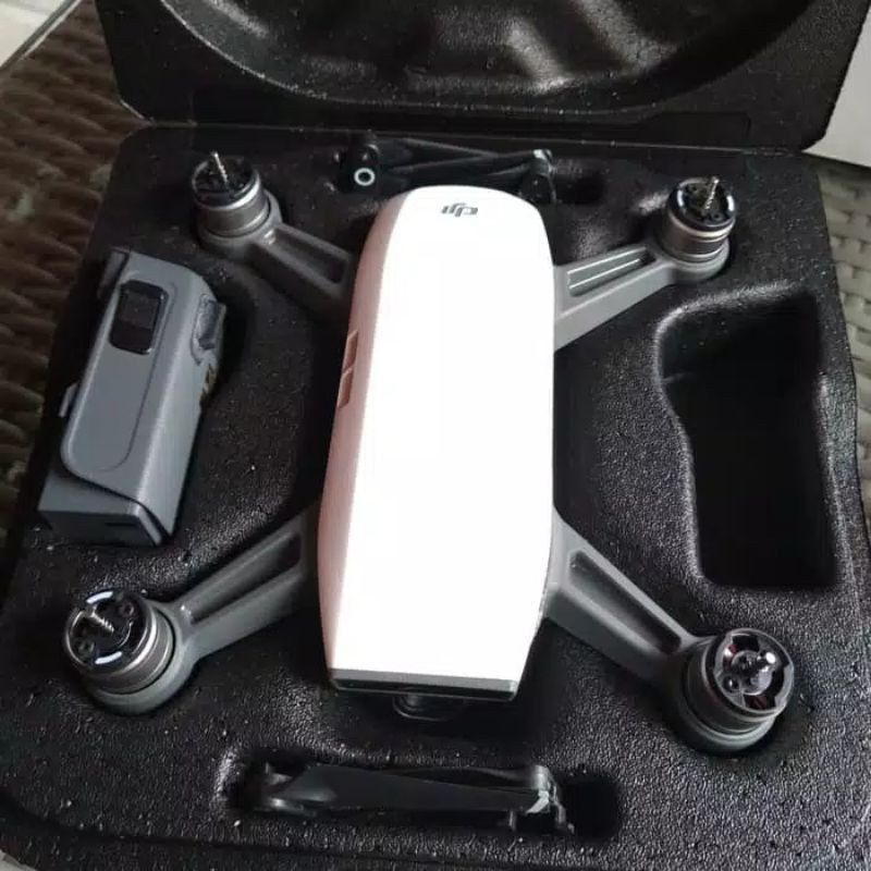 DRONE DJI SPARK BASIC